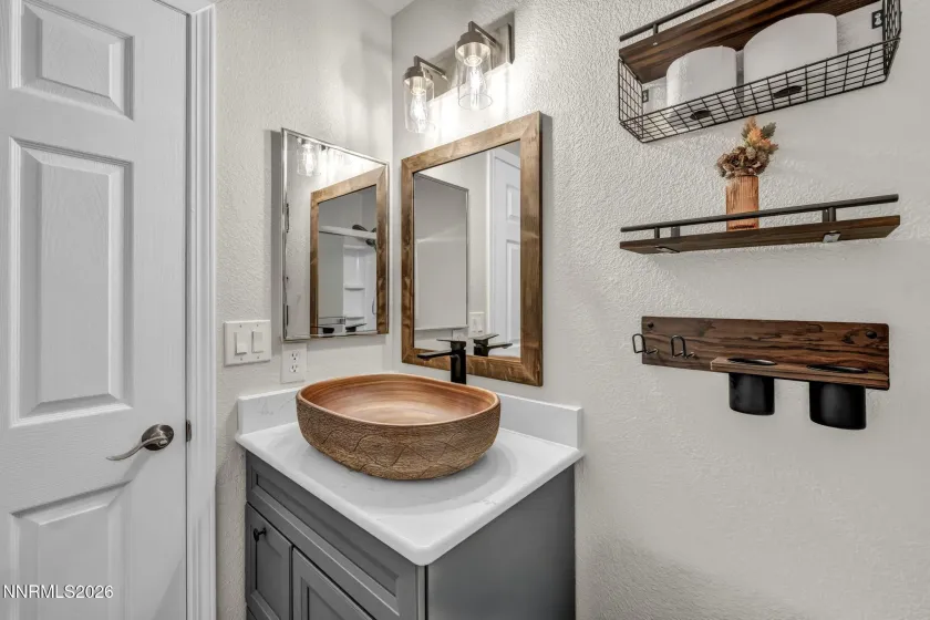 18277 Dustin, Reno, Nevada 89508, 3 Bedrooms Bedrooms, ,2 BathroomsBathrooms,Residential,Residential,Dustin,0,260009320