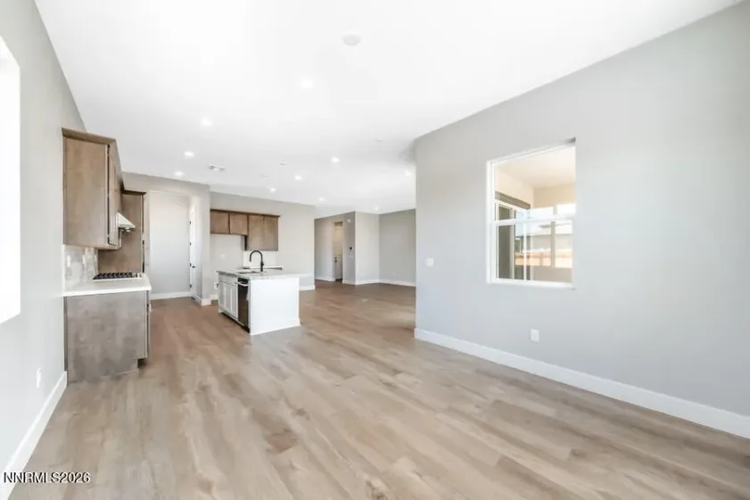 2157 High Lake, Sparks, Nevada 89436, 2 Bedrooms Bedrooms, ,3 BathroomsBathrooms,Residential,Residential,High Lake,0,260000257