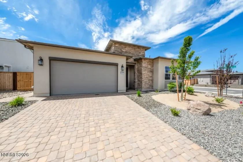 2157 High Lake, Sparks, Nevada 89436, 2 Bedrooms Bedrooms, ,3 BathroomsBathrooms,Residential,Residential,High Lake,0,260000257