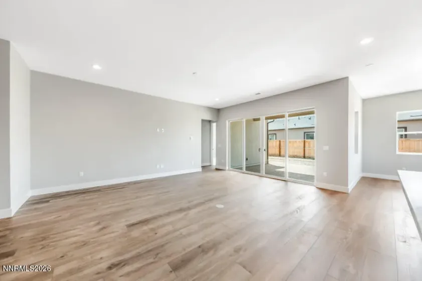 2157 High Lake, Sparks, Nevada 89436, 2 Bedrooms Bedrooms, ,3 BathroomsBathrooms,Residential,Residential,High Lake,0,260000257