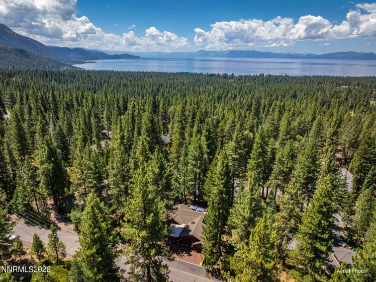 445 1st Green, Incline Village, Nevada 89451, 4 Bedrooms Bedrooms, ,5 BathroomsBathrooms,Residential,Residential,1st Green,0,260009326
