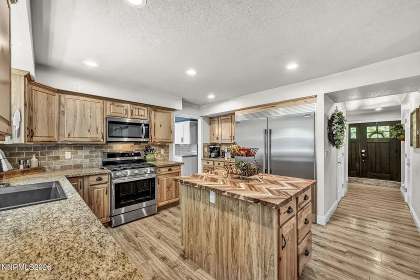 1917 Yale, Carson City, Nevada 89703, 4 Bedrooms Bedrooms, ,4 BathroomsBathrooms,Residential,Residential,Yale,0,260009329