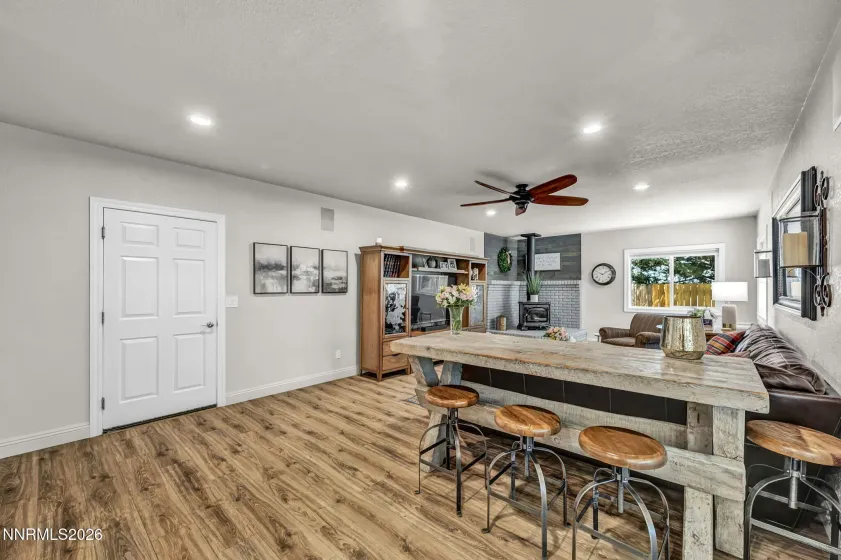 1917 Yale, Carson City, Nevada 89703, 4 Bedrooms Bedrooms, ,4 BathroomsBathrooms,Residential,Residential,Yale,0,260009329