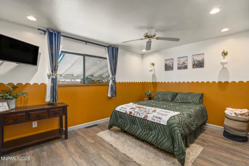 120 Emerson, Sparks, Nevada 89431, 3 Bedrooms Bedrooms, ,2 BathroomsBathrooms,Residential,Residential,Emerson,0,260009330