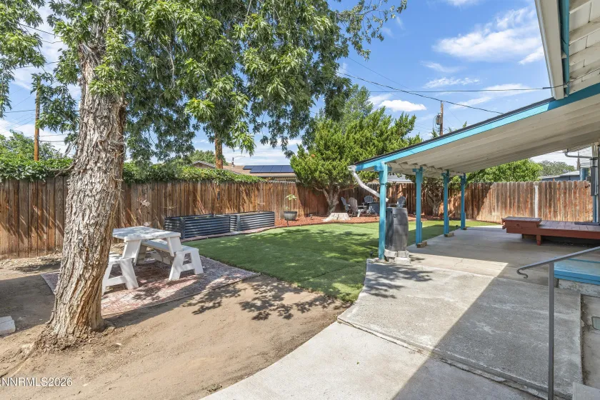 120 Emerson, Sparks, Nevada 89431, 3 Bedrooms Bedrooms, ,2 BathroomsBathrooms,Residential,Residential,Emerson,0,260009330