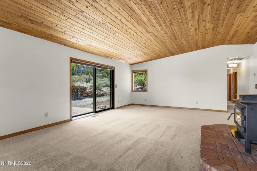 1151 Cary Creek, Gardnerville, Nevada 89460, 4 Bedrooms Bedrooms, ,3 BathroomsBathrooms,Residential,Residential,Cary Creek,0,260009333