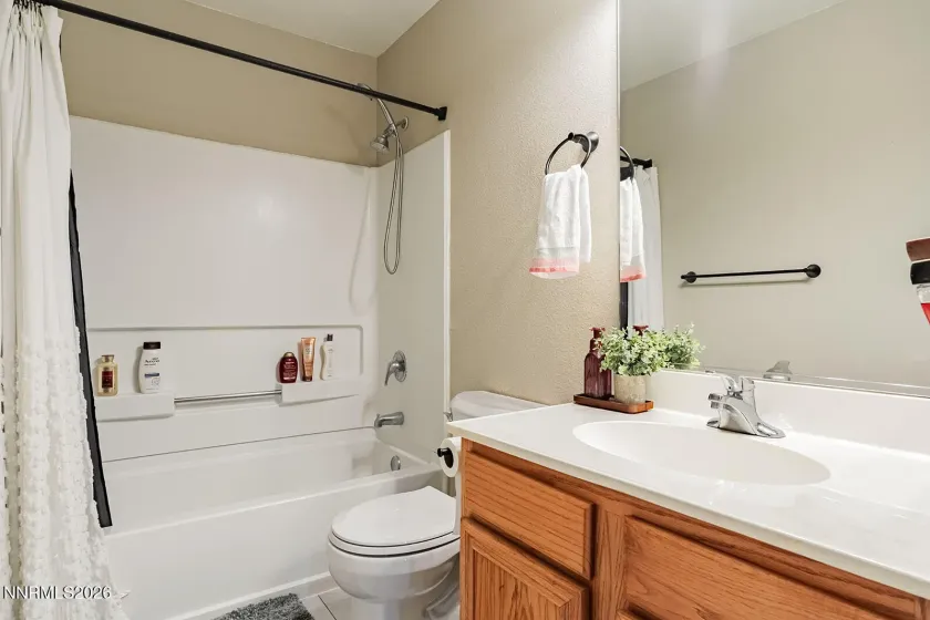 5881 Foggy, Sun Valley, Nevada 89433, 3 Bedrooms Bedrooms, ,2 BathroomsBathrooms,Residential,Residential,Foggy,0,260009335