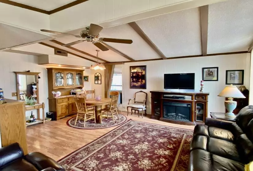 141 Trojan Lane, Carson City, Nevada 89706, 2 Bedrooms Bedrooms, 8 Rooms Rooms,2 BathroomsBathrooms,Manufactured,Residential,Trojan,220011572