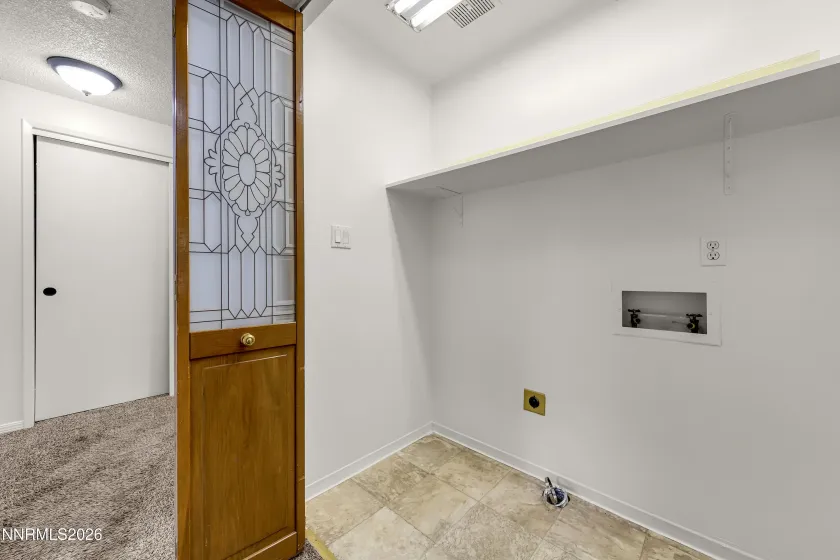 1101 Alta Vista, Sparks, Nevada 89434, 3 Bedrooms Bedrooms, ,2 BathroomsBathrooms,Residential,Residential,Alta Vista,0,260009339