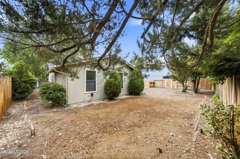 1101 Alta Vista, Sparks, Nevada 89434, 3 Bedrooms Bedrooms, ,2 BathroomsBathrooms,Residential,Residential,Alta Vista,0,260009339