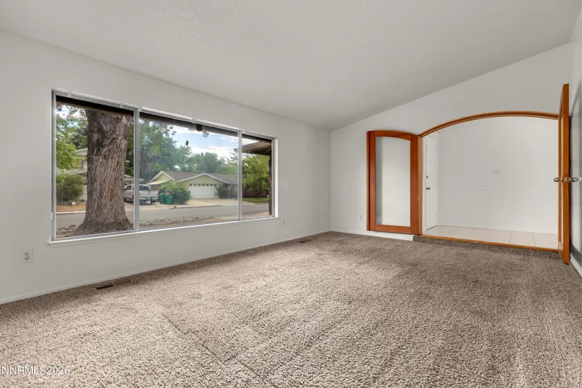 1101 Alta Vista, Sparks, Nevada 89434, 3 Bedrooms Bedrooms, ,2 BathroomsBathrooms,Residential,Residential,Alta Vista,0,260009339