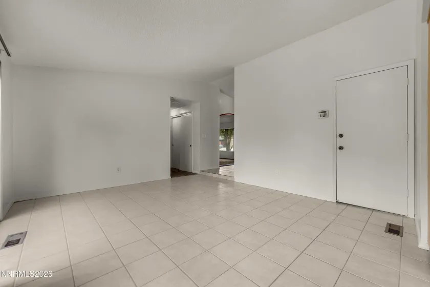 1101 Alta Vista, Sparks, Nevada 89434, 3 Bedrooms Bedrooms, ,2 BathroomsBathrooms,Residential,Residential,Alta Vista,0,260009339