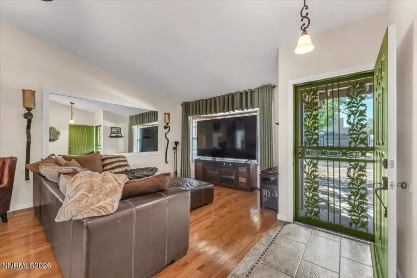 2030 Woodhaven, Sparks, Nevada 89434, 3 Bedrooms Bedrooms, ,2 BathroomsBathrooms,Residential,Residential,Woodhaven,0,260007561