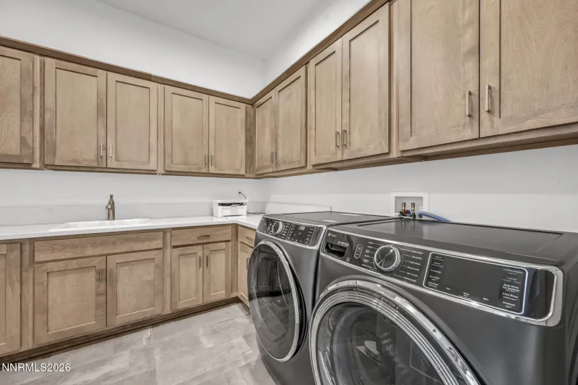 3326 Cambria, Carson City, Nevada 89703, 3 Bedrooms Bedrooms, ,2 BathroomsBathrooms,Residential,Residential,Cambria,0,260009346