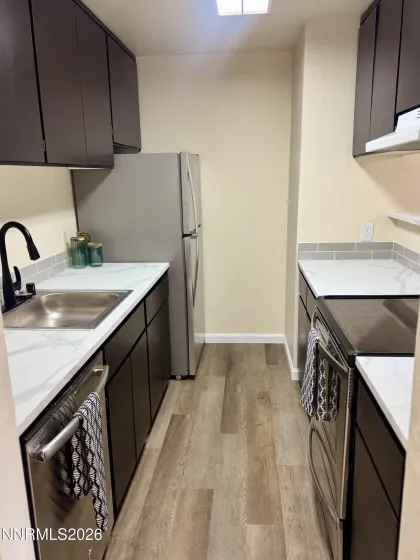 2955 Lakeside, Reno, Nevada 89509, 2 Bedrooms Bedrooms, ,1 BathroomBathrooms,Residential,Residential,Lakeside,0,260009352