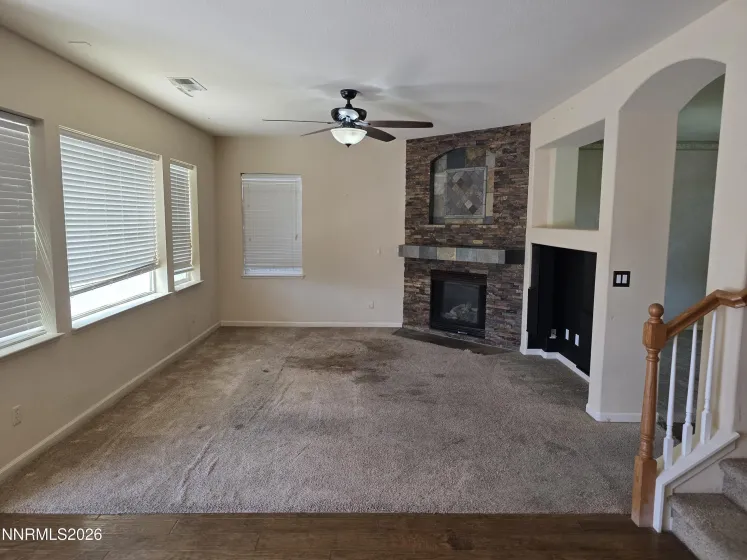 155 Hazelnut, Fernley, Nevada 89408, 4 Bedrooms Bedrooms, ,3 BathroomsBathrooms,Residential,Residential,Hazelnut,0,260009354