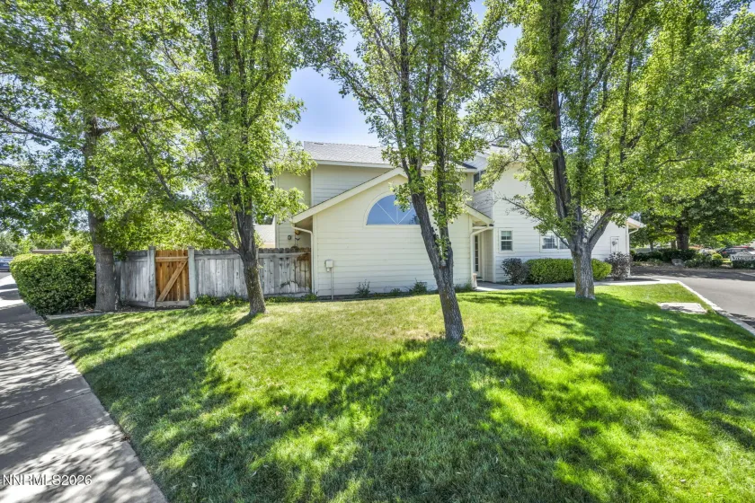 1179 Cottonwood, Gardnerville, Nevada 89410, 2 Bedrooms Bedrooms, ,3 BathroomsBathrooms,Residential,Residential,Cottonwood,0,260002637