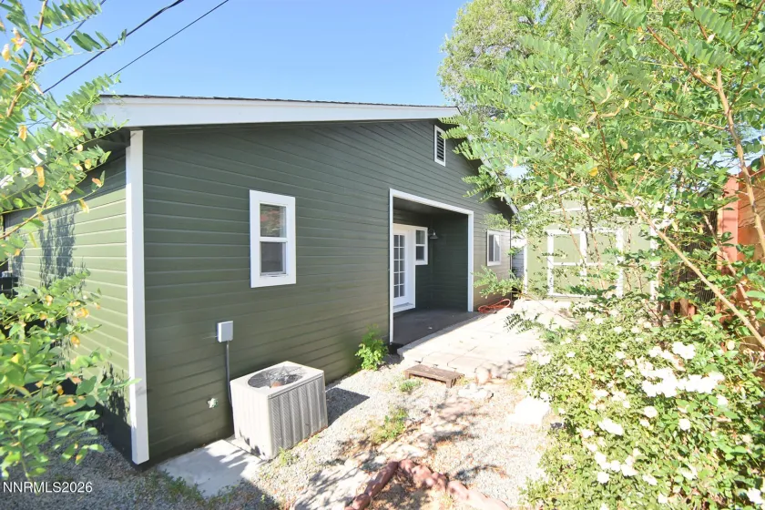 520 Taylor, Reno, Nevada 89502, 2 Bedrooms Bedrooms, ,2 BathroomsBathrooms,Residential,Residential,Taylor,0,260009358