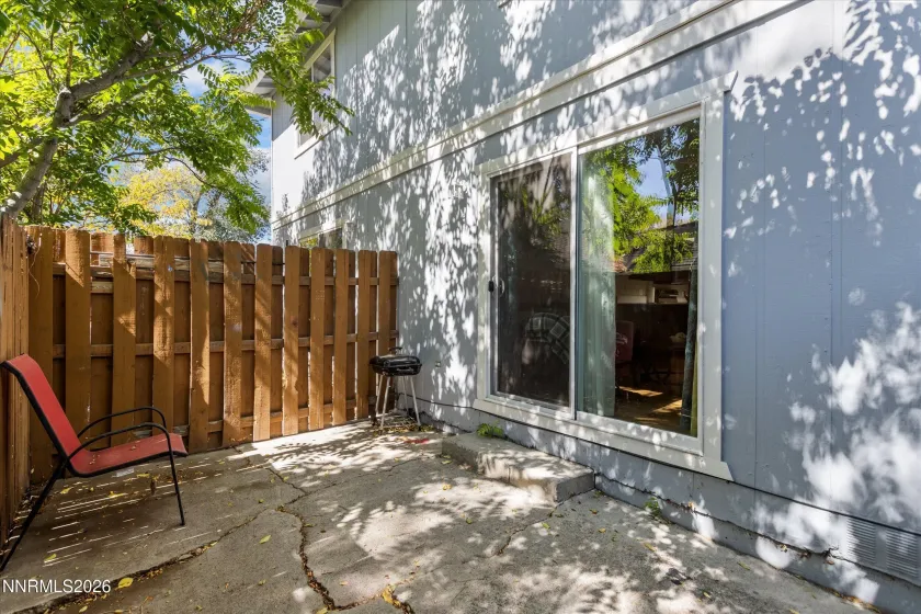 400 Claremont, Reno, Nevada 89502, 4 Bedrooms Bedrooms, ,2 BathroomsBathrooms,Residential Income,Residential,Claremont,0,260009362