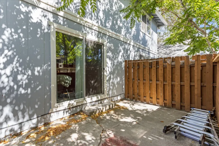 400 Claremont, Reno, Nevada 89502, 4 Bedrooms Bedrooms, ,2 BathroomsBathrooms,Residential Income,Residential,Claremont,0,260009362