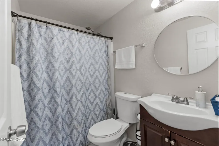 400 Claremont, Reno, Nevada 89502, 4 Bedrooms Bedrooms, ,2 BathroomsBathrooms,Residential Income,Residential,Claremont,0,260009362
