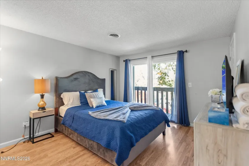 400 Claremont, Reno, Nevada 89502, 4 Bedrooms Bedrooms, ,2 BathroomsBathrooms,Residential Income,Residential,Claremont,0,260009362