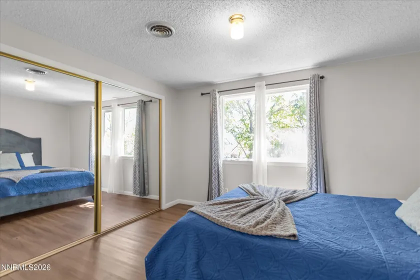 400 Claremont, Reno, Nevada 89502, 4 Bedrooms Bedrooms, ,2 BathroomsBathrooms,Residential Income,Residential,Claremont,0,260009362