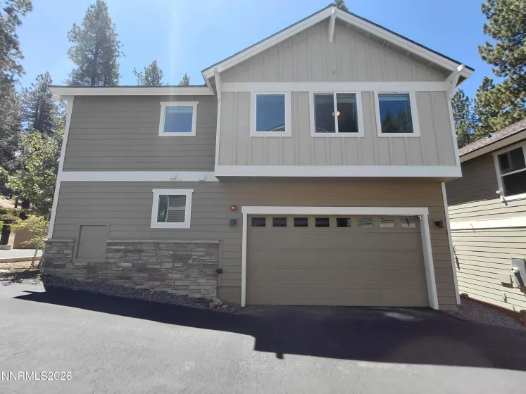 1201 Wildwood, South Lake Tahoe, California 96150, 4 Bedrooms Bedrooms, ,3 BathroomsBathrooms,Residential,Residential,Wildwood,0,260009367