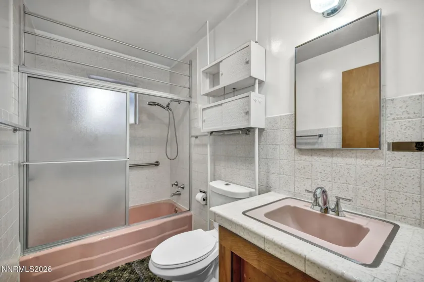 221 Iris, Carson City, Nevada 89703, 3 Bedrooms Bedrooms, ,2 BathroomsBathrooms,Residential,Residential,Iris,0,260009370
