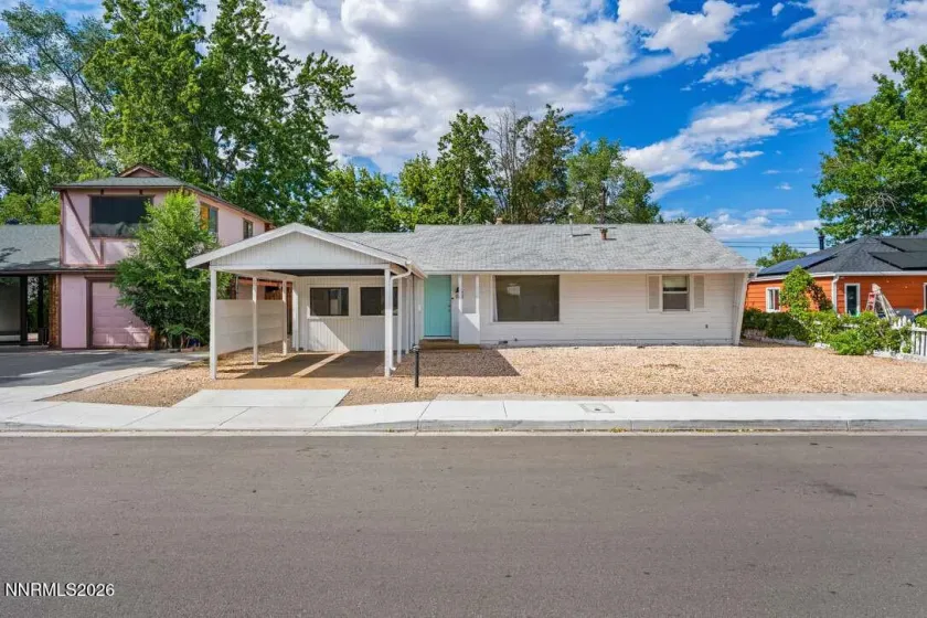 530 H, Sparks, Nevada 89431, 2 Bedrooms Bedrooms, ,1 BathroomBathrooms,Residential,Residential,H,0,260009371
