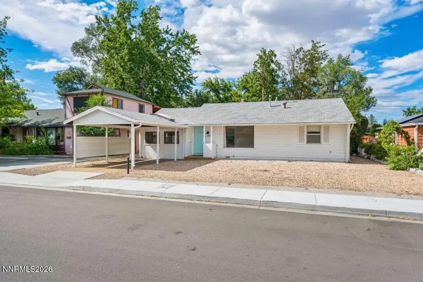 530 H, Sparks, Nevada 89431, 2 Bedrooms Bedrooms, ,1 BathroomBathrooms,Residential,Residential,H,0,260009371