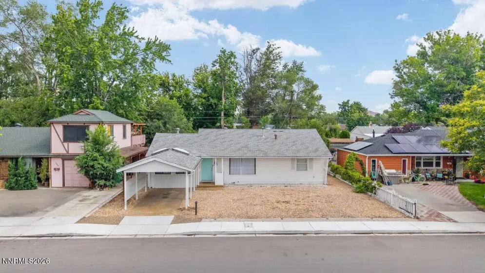 530 H, Sparks, Nevada 89431, 2 Bedrooms Bedrooms, ,1 BathroomBathrooms,Residential,Residential,H,0,260009371