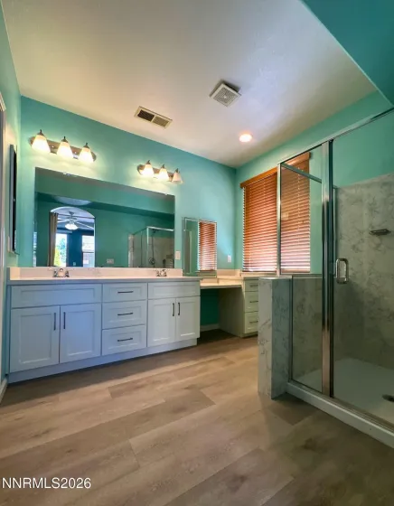 7255 Fox Wood, Sparks, Nevada 89436, 3 Bedrooms Bedrooms, ,3 BathroomsBathrooms,Residential Lease,Manufactured,Fox Wood,0,260009373