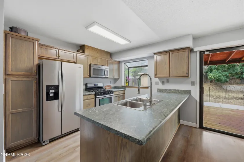 5840 Starcrest, Reno, Nevada 89523, 3 Bedrooms Bedrooms, ,3 BathroomsBathrooms,Residential,Residential,Starcrest,0,260009378