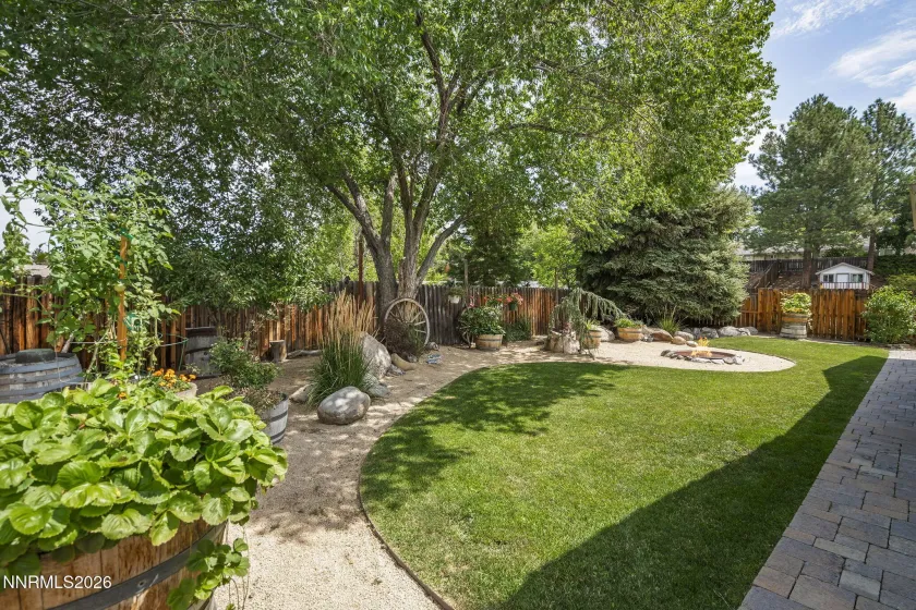 5085 Palo Alto, Sparks, Nevada 89436, 3 Bedrooms Bedrooms, ,2 BathroomsBathrooms,Residential,Residential,Palo Alto,0,260009380