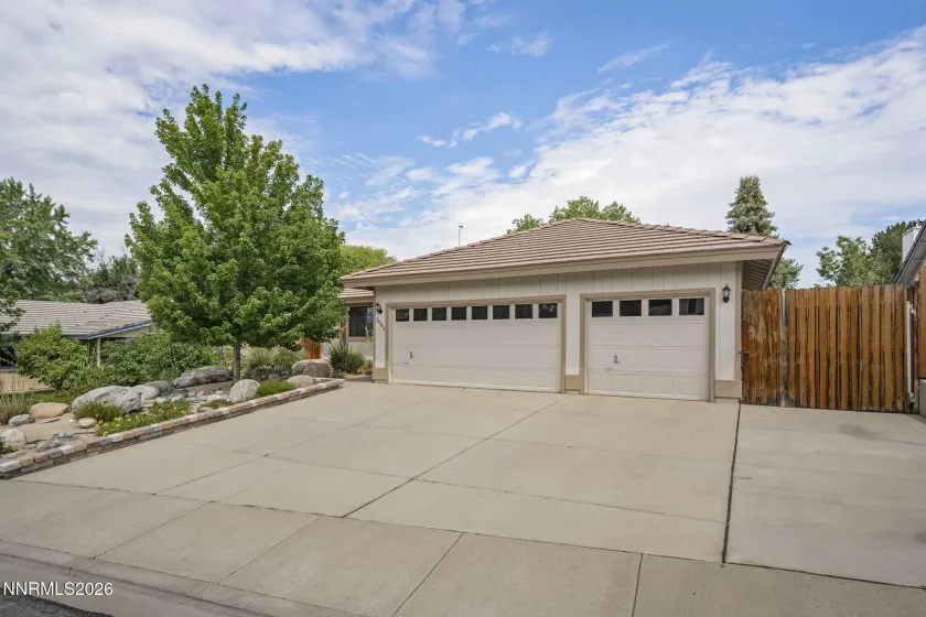 5085 Palo Alto, Sparks, Nevada 89436, 3 Bedrooms Bedrooms, ,2 BathroomsBathrooms,Residential,Residential,Palo Alto,0,260009380