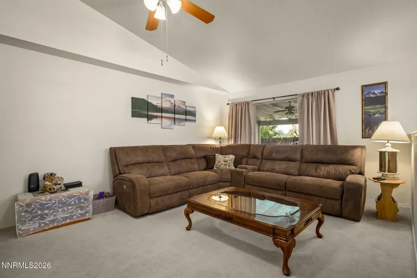 5085 Palo Alto, Sparks, Nevada 89436, 3 Bedrooms Bedrooms, ,2 BathroomsBathrooms,Residential,Residential,Palo Alto,0,260009380