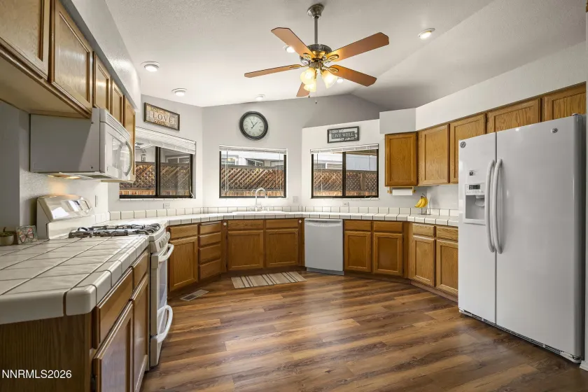 5085 Palo Alto, Sparks, Nevada 89436, 3 Bedrooms Bedrooms, ,2 BathroomsBathrooms,Residential,Residential,Palo Alto,0,260009380