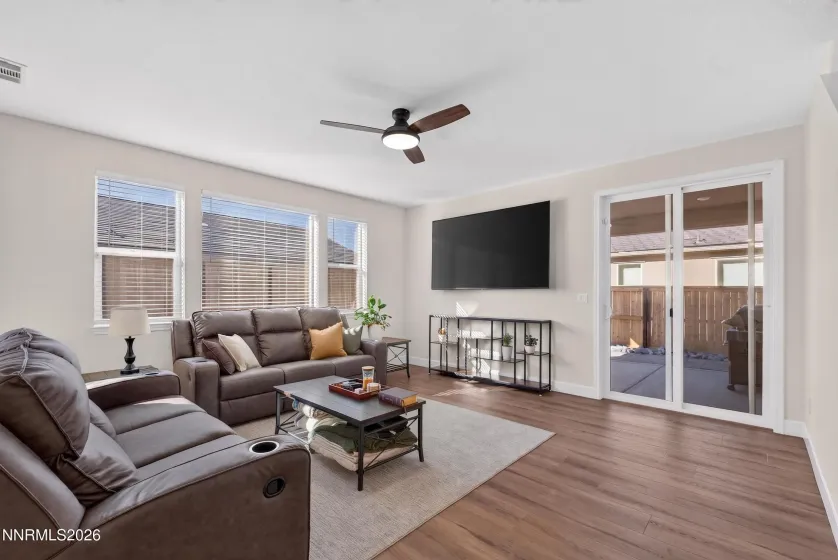 7938 Willow Thicket, Reno, Nevada 89502, 4 Bedrooms Bedrooms, ,4 BathroomsBathrooms,Residential,Residential,Willow Thicket,0,260009381