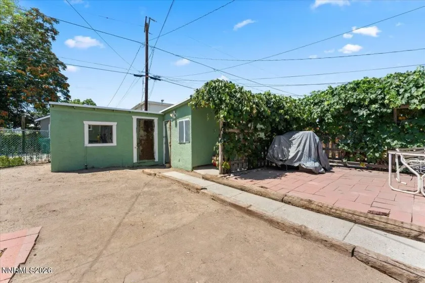 325 5th, Sparks, Nevada 89431, 2 Bedrooms Bedrooms, ,1 BathroomBathrooms,Residential,Residential,5th,0,260009382