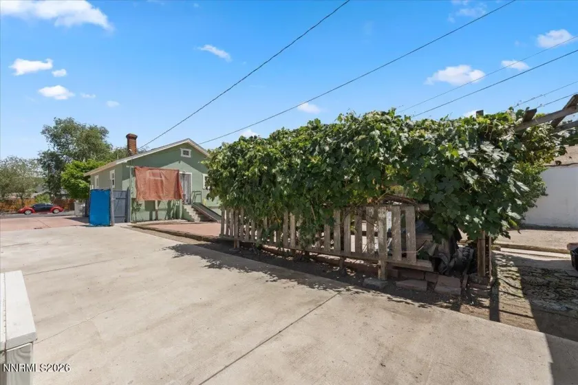 325 5th, Sparks, Nevada 89431, 2 Bedrooms Bedrooms, ,1 BathroomBathrooms,Residential,Residential,5th,0,260009382