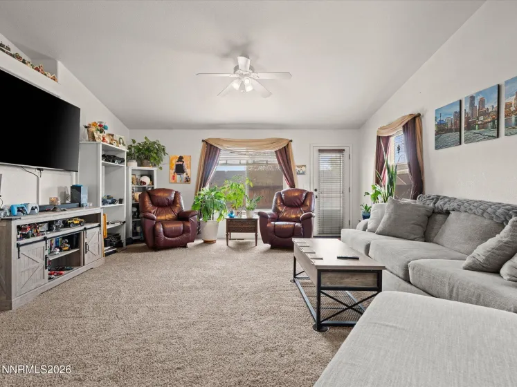 1738 Art, Fernley, Nevada 89408, 3 Bedrooms Bedrooms, ,2 BathroomsBathrooms,Residential,Residential,Art,0,260009384