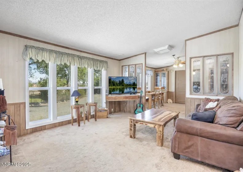 1095 7th, Silver Springs, Nevada 89429, 3 Bedrooms Bedrooms, ,2 BathroomsBathrooms,Residential,Residential,7th,0,260009385