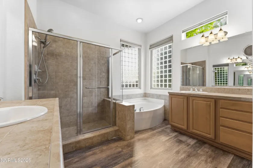 9900 Wilbur May, Reno, Nevada 89521, 3 Bedrooms Bedrooms, ,3 BathroomsBathrooms,Residential,Residential,Wilbur May,0,260009388
