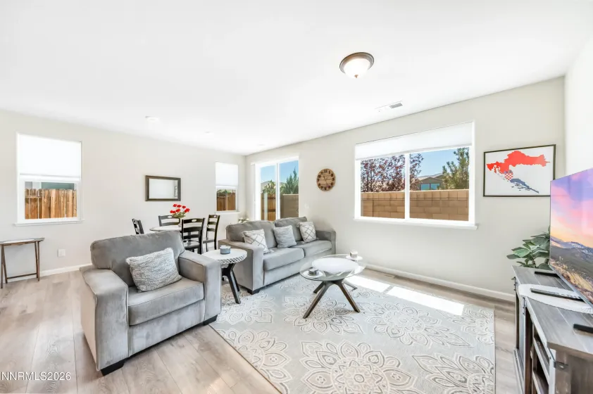 2355 Soprano, Reno, Nevada 89521, 3 Bedrooms Bedrooms, ,2 BathroomsBathrooms,Residential,Residential,Soprano,0,260009394