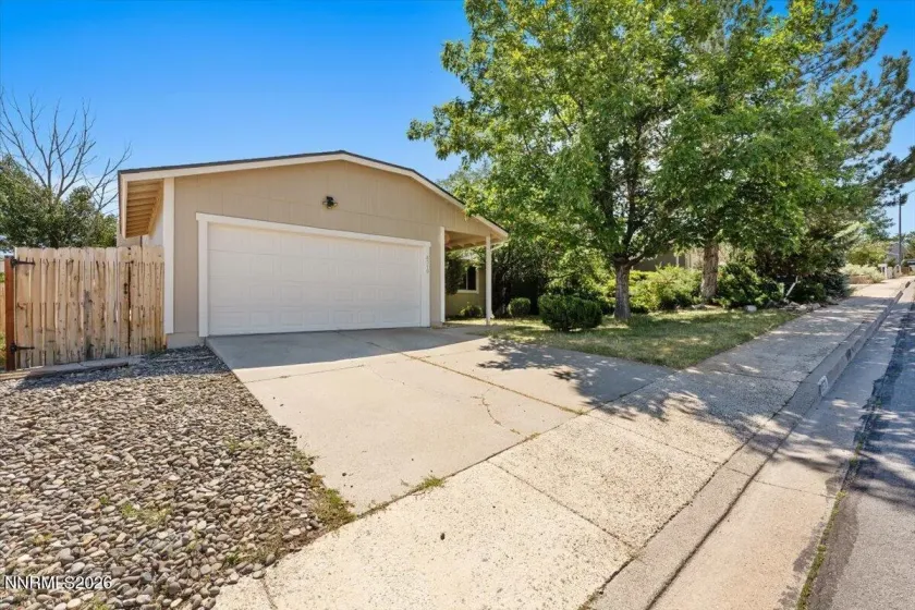 8570 Corrigan, Reno, Nevada 89506, 4 Bedrooms Bedrooms, ,2 BathroomsBathrooms,Residential,Residential,Corrigan,0,260009398