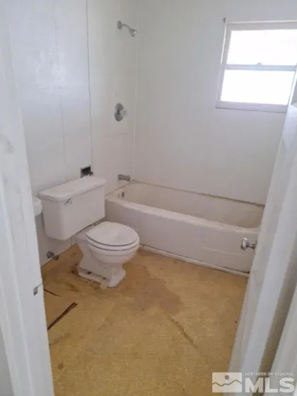 435 9th, Lovelock, Nevada 89419, ,Commercial Sale,Residential,9th,0,240006707