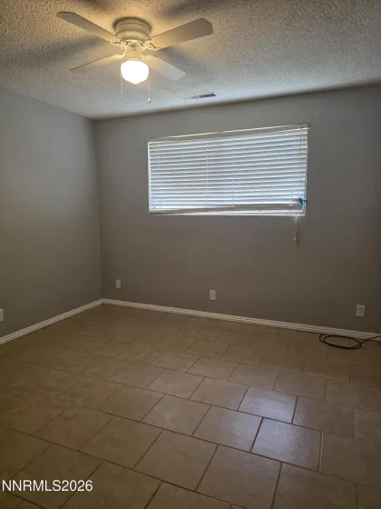 140 Aurora, Hawthorne, Nevada 89415, 4 Bedrooms Bedrooms, ,2 BathroomsBathrooms,Residential,Residential,Aurora,0,260009402
