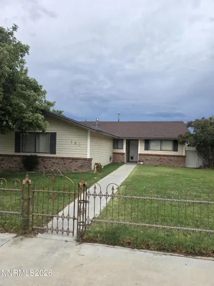 140 Aurora, Hawthorne, Nevada 89415, 4 Bedrooms Bedrooms, ,2 BathroomsBathrooms,Residential,Residential,Aurora,0,260009402