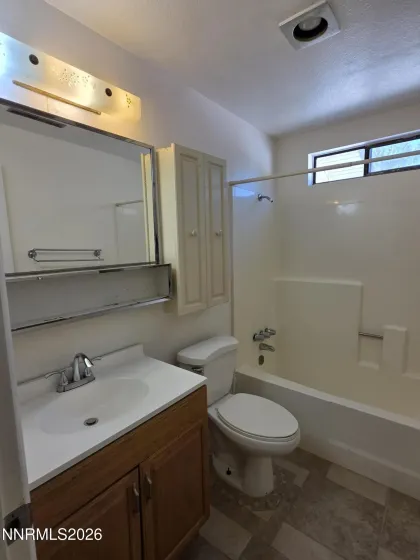 140 Aurora, Hawthorne, Nevada 89415, 4 Bedrooms Bedrooms, ,2 BathroomsBathrooms,Residential,Residential,Aurora,0,260009402